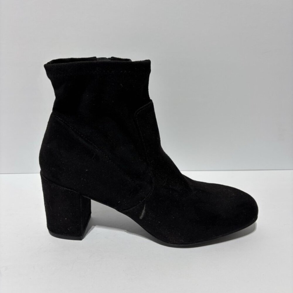 Mari A. Women’s Itsie Black Ankle Booties, Size 9.5 M